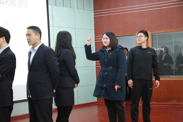 5.互动游戏《快乐传递》.JPG