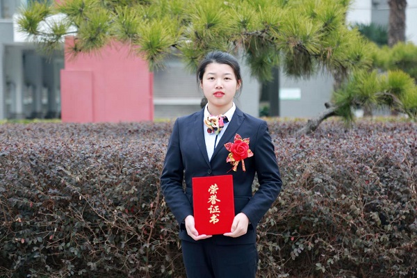 赵蒙.jpg
