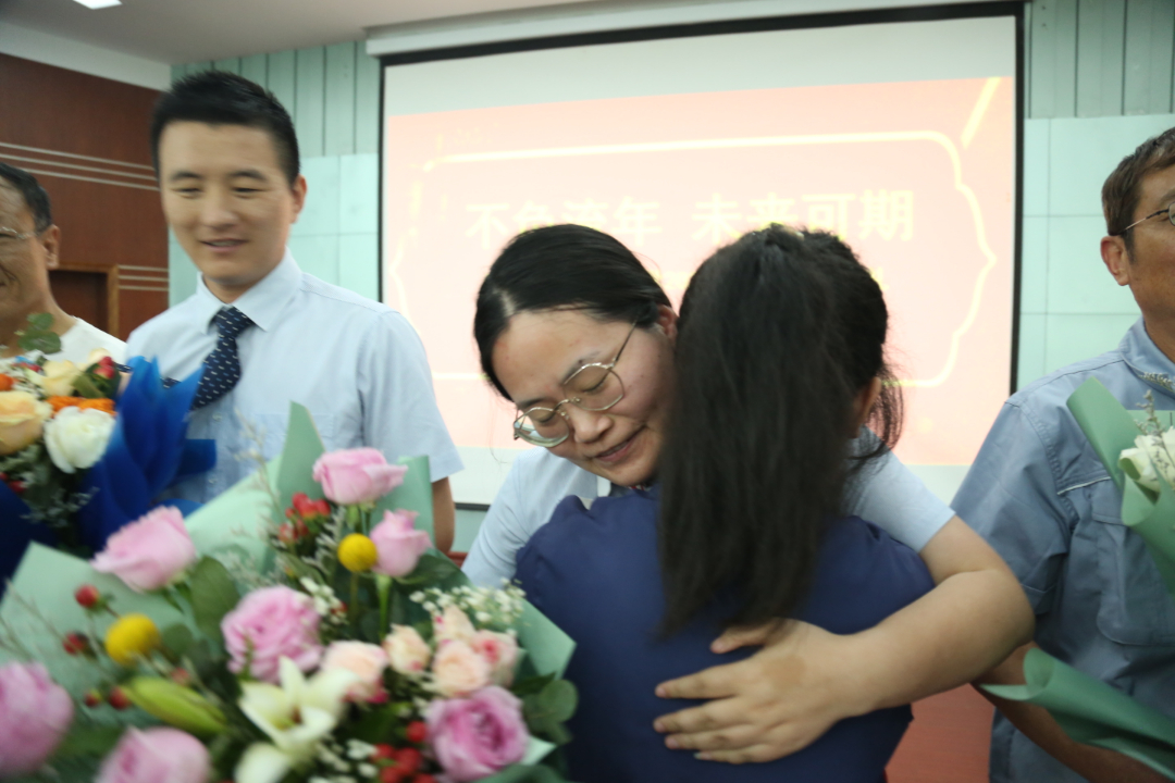 图片18.jpg 图片18.jpg
